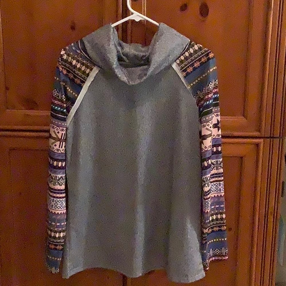 Cowl neck long sleeve Tunic top